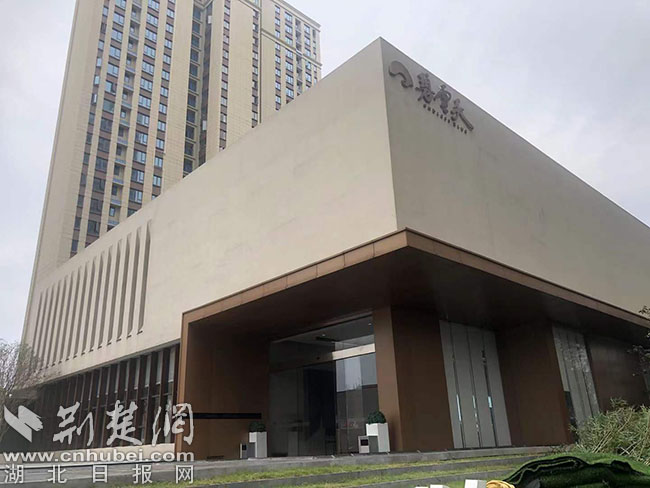 售樓部拆前副本.jpg