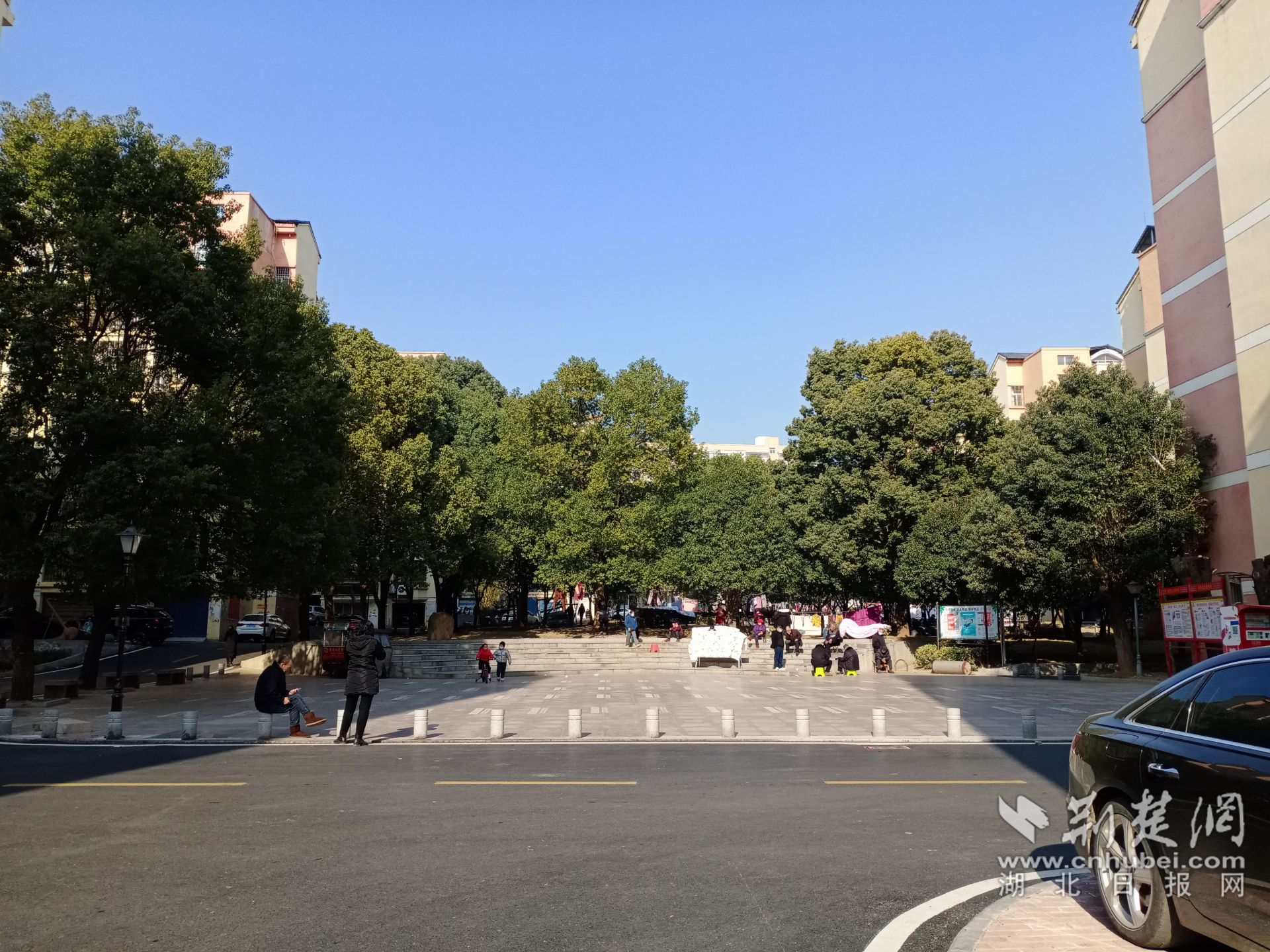 0共同締造，怡心花園小區(qū)居民生活更幸福 2.jpg.jpg