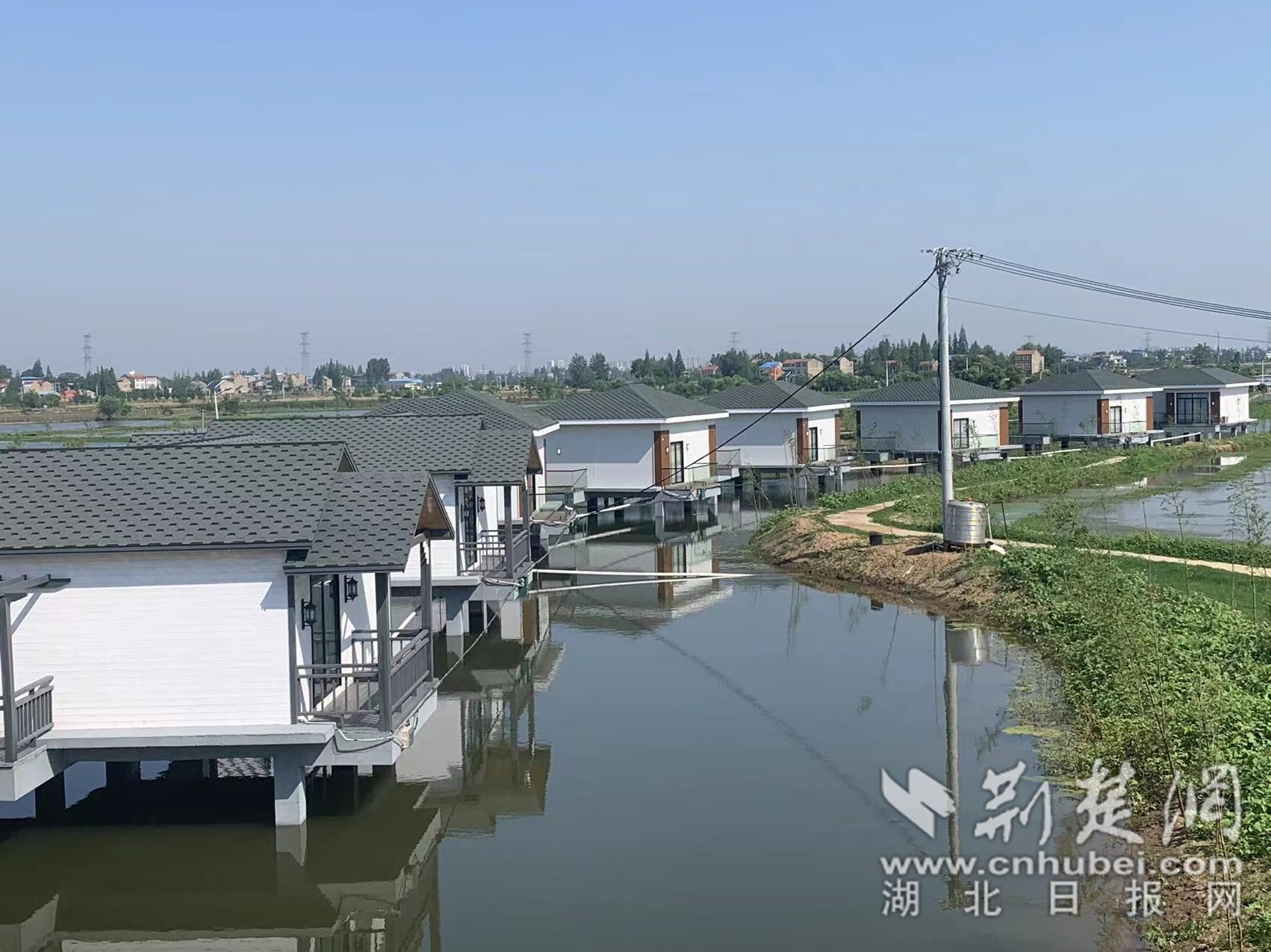 水上住宿.jpg.jpg