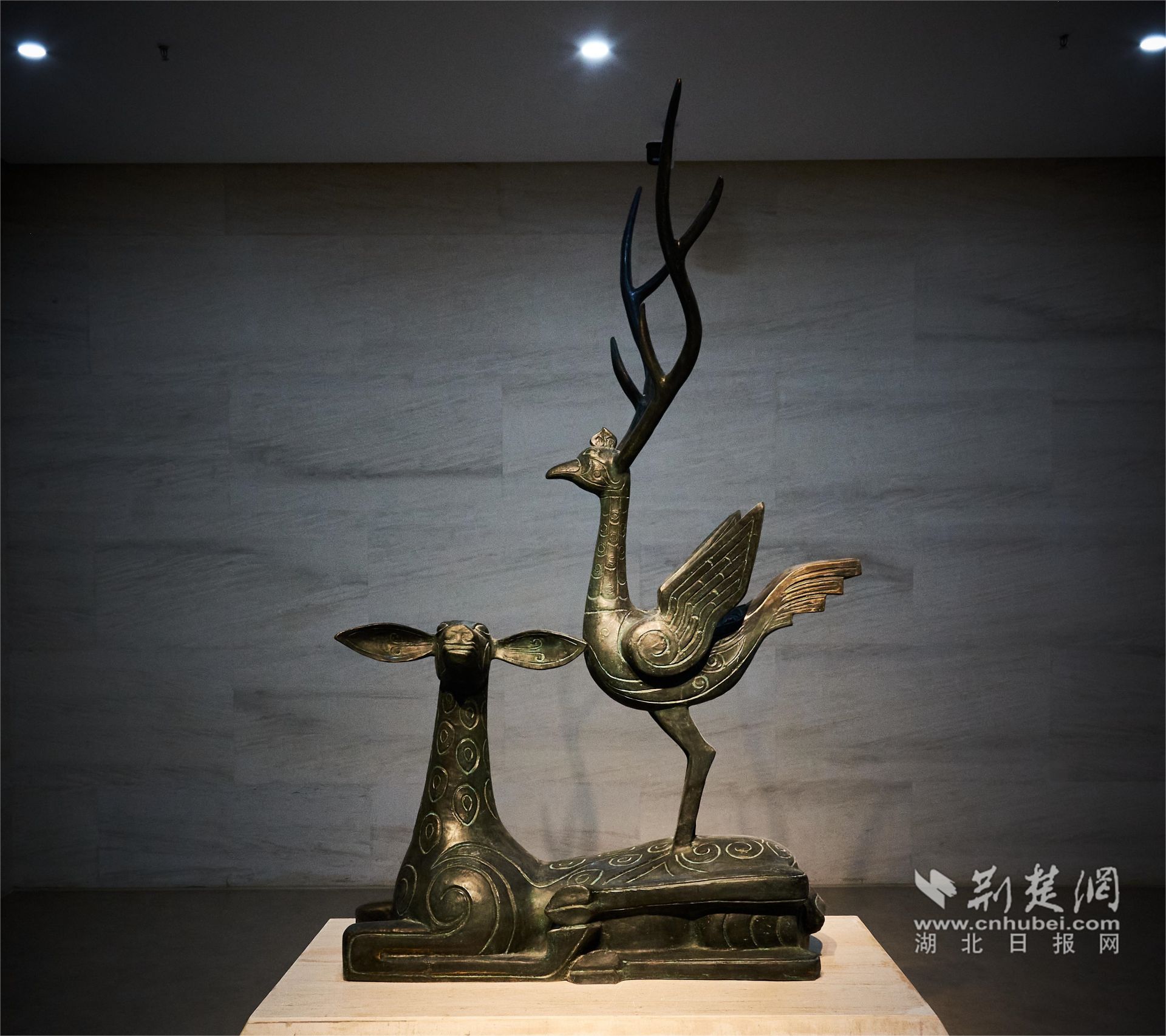 臥鹿立鳥    通訊員馮緣攝.jpg.jpg
