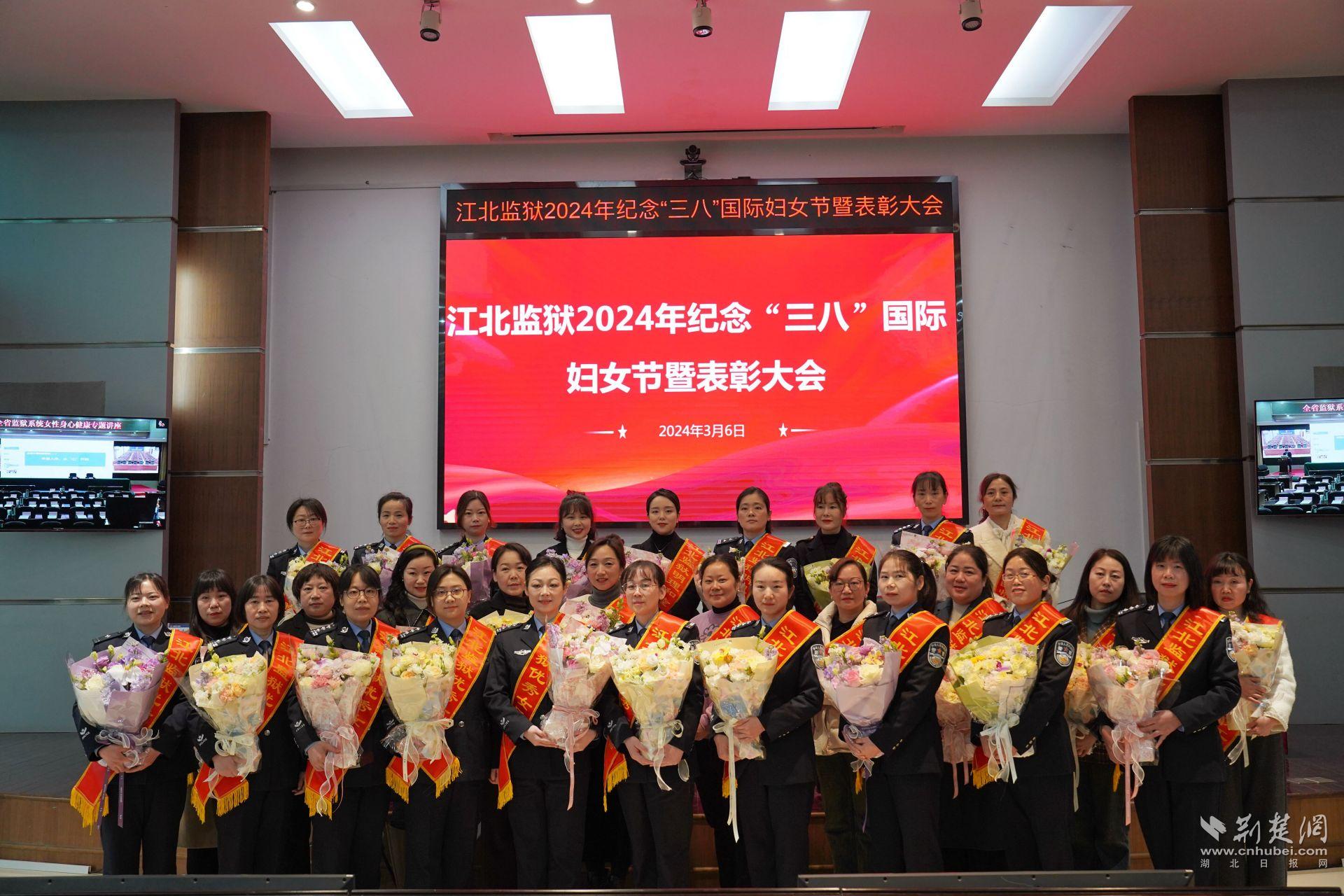 向陽(yáng)雯宇攝 (5).jpg.jpg