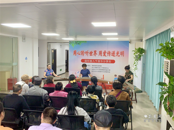 古箏演奏。.jpg