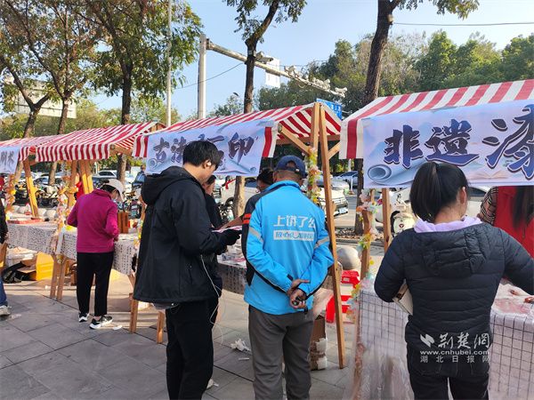 文化市集現(xiàn)場(chǎng)。.jpg.jpg
